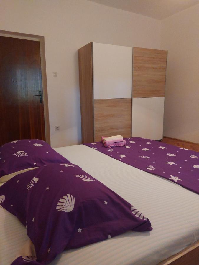 Apartments Radic 로고즈니차 외부 사진