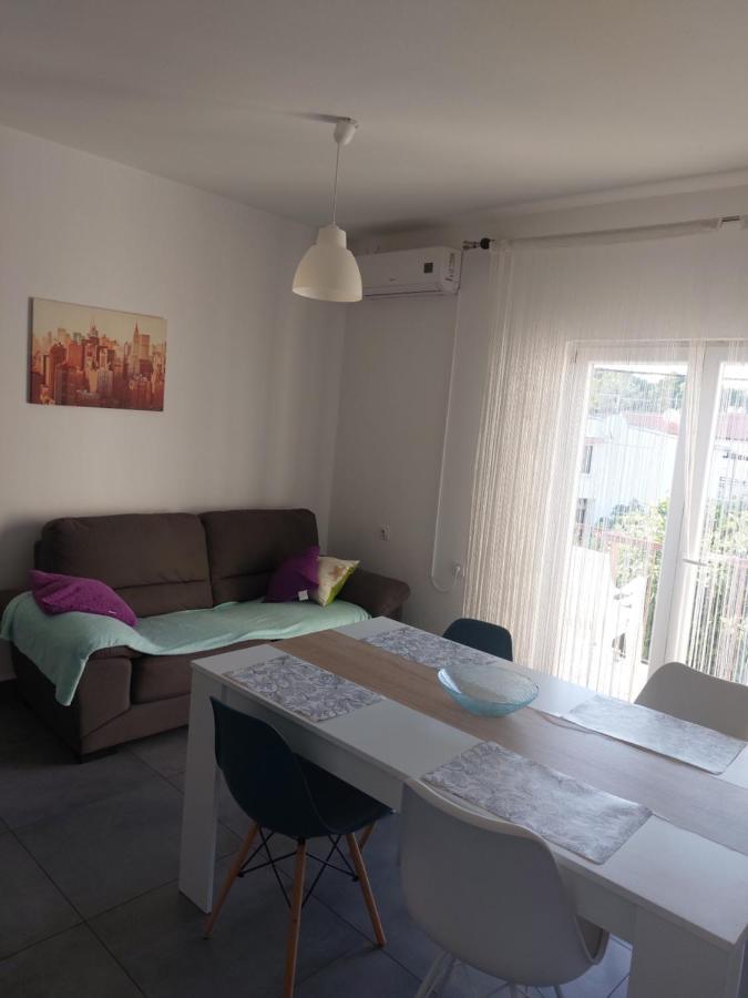 Apartments Radic 로고즈니차 외부 사진